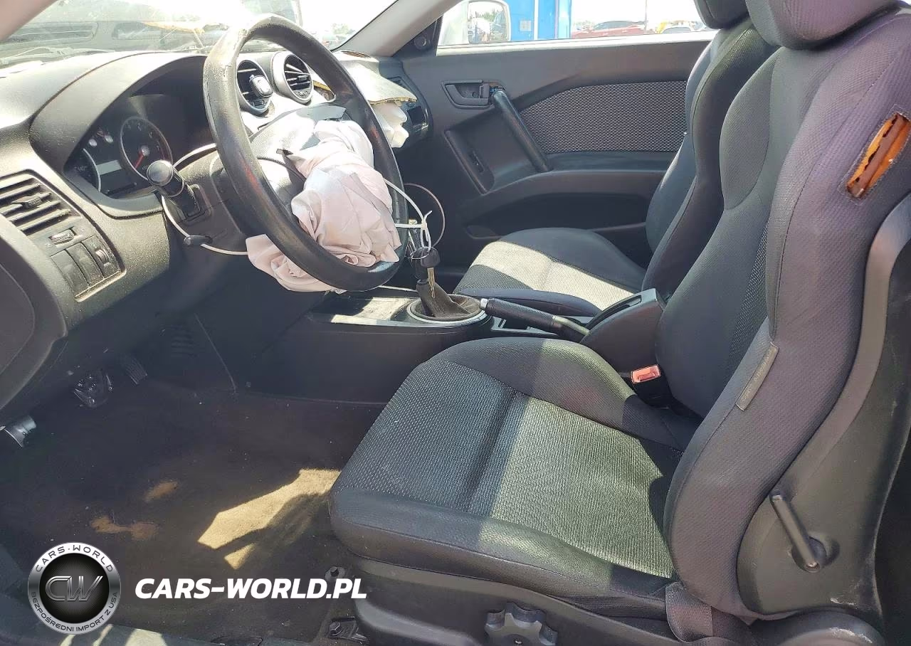 2006 Hyundai Tiburon Gs VIN:KMHHM65D96U192540 - 7