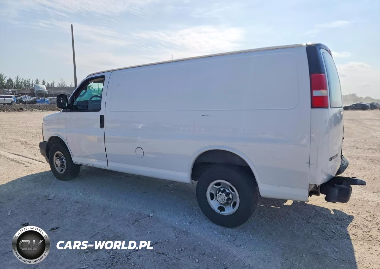 2018 Chevrolet Express G2500 VIN:1GCWGAFP9J1269366 - 2