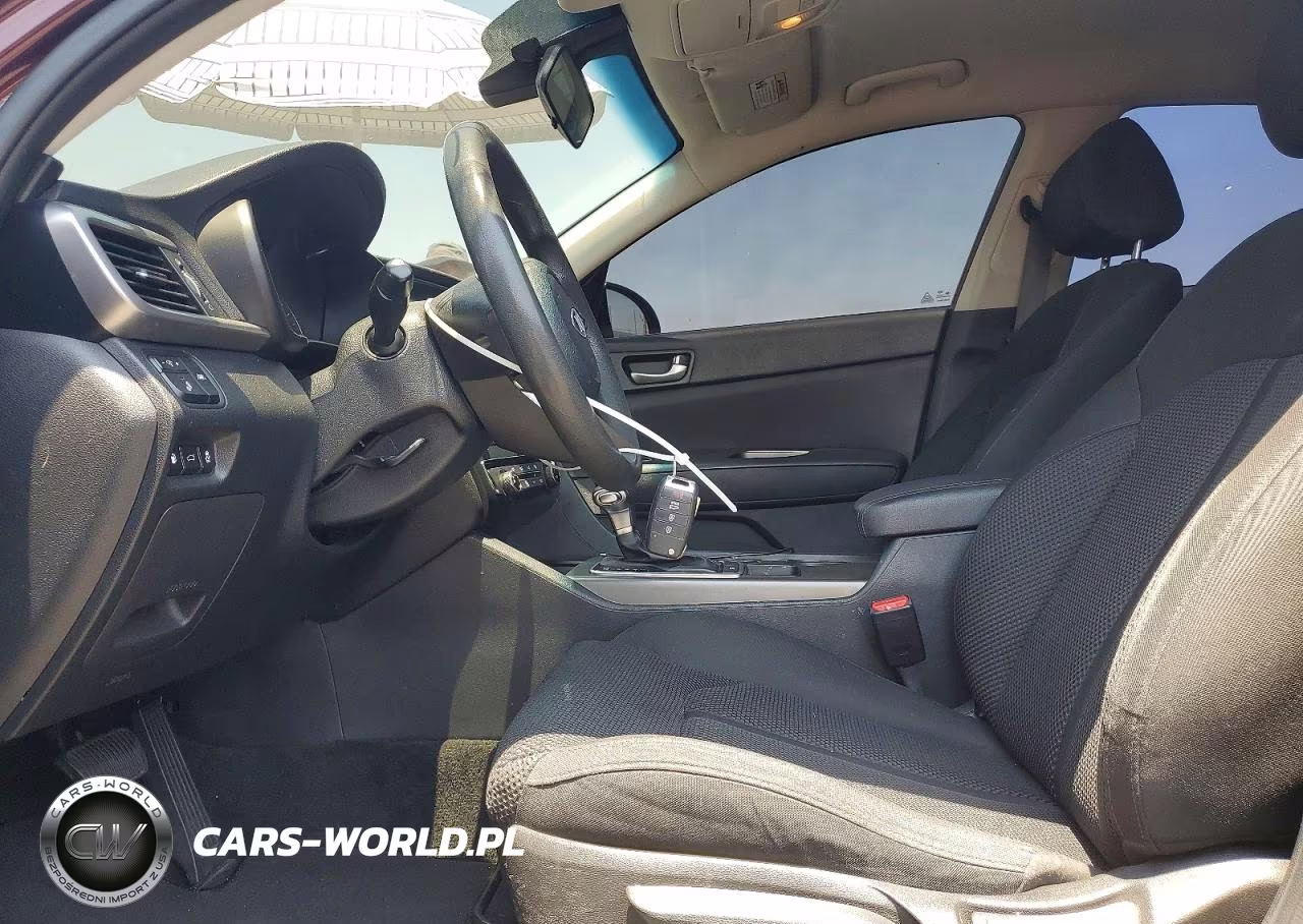 2020 Kia Optima Lx VIN:5XXGT4L35LG427633 - 7