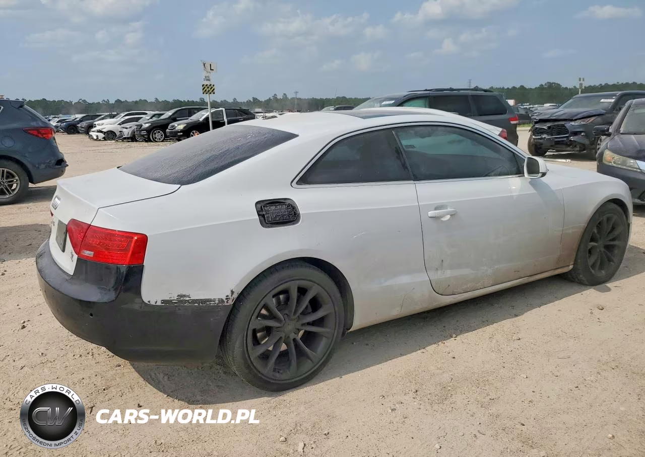 2014 Audi A5 Premium Plus VIN:WAULFAFR4EA028485 - 3