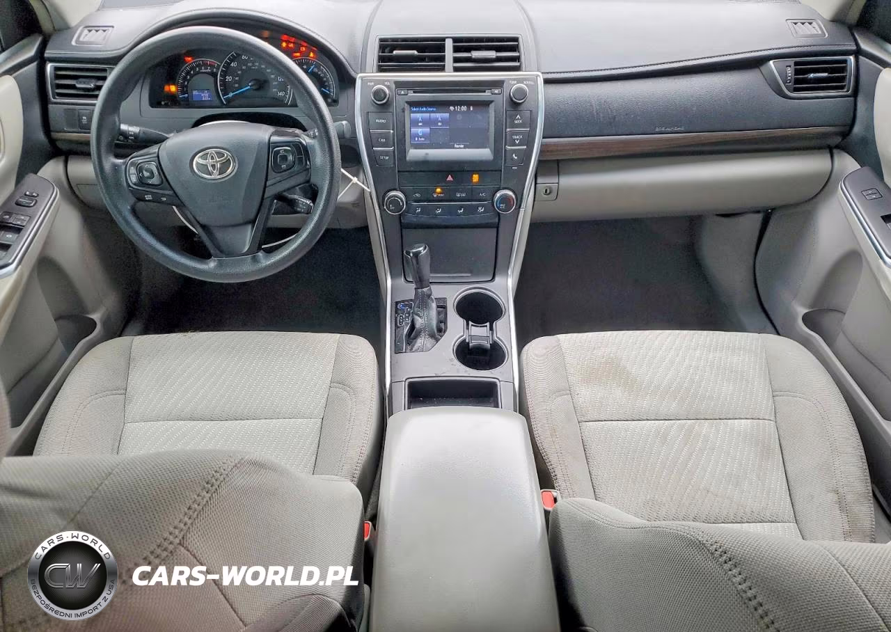 2015 Toyota Camry Le VIN:4T1BF1FKXFU074867 - 8