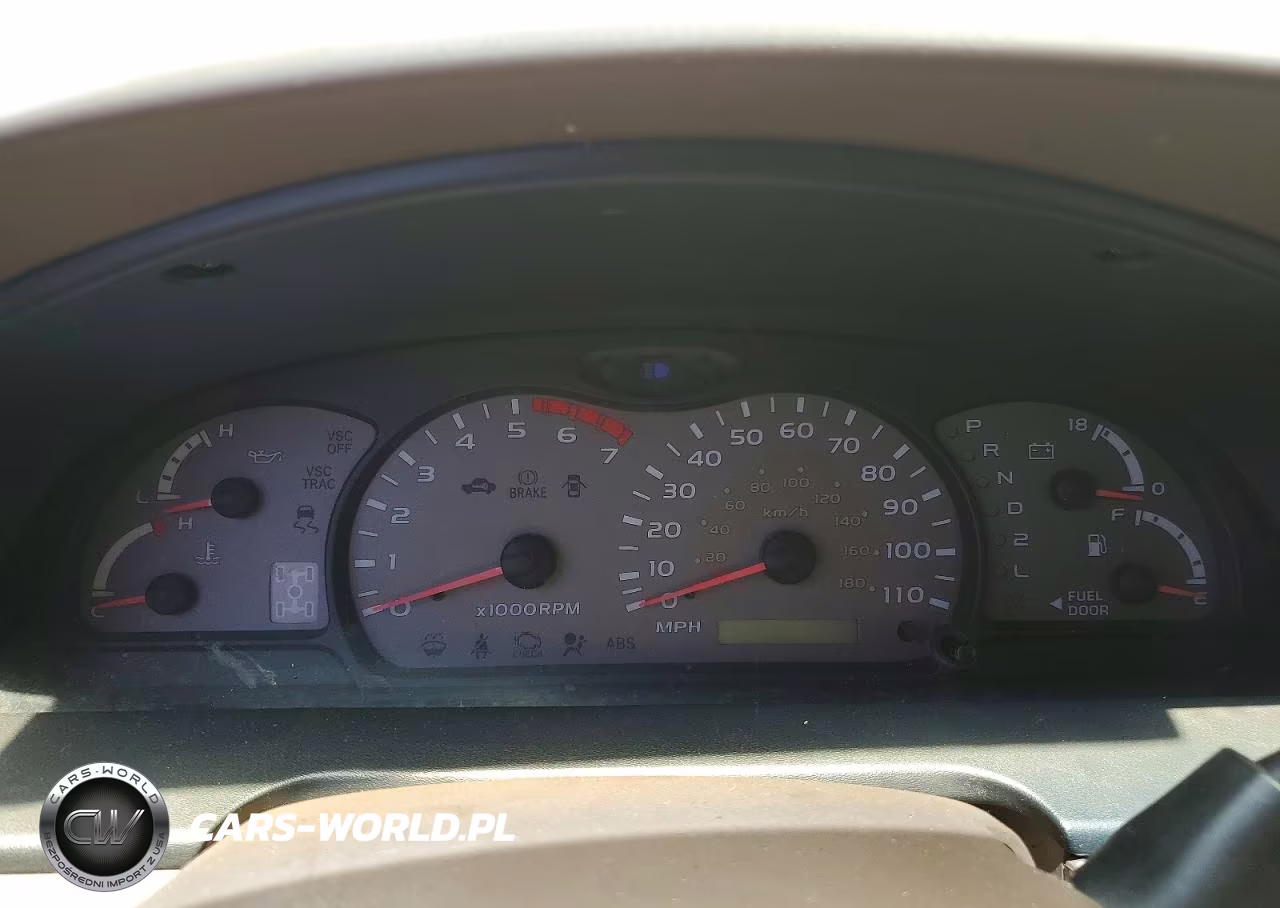 2002 Toyota Sequoia Sr5 VIN:5TDBT44A32S056458 - 9