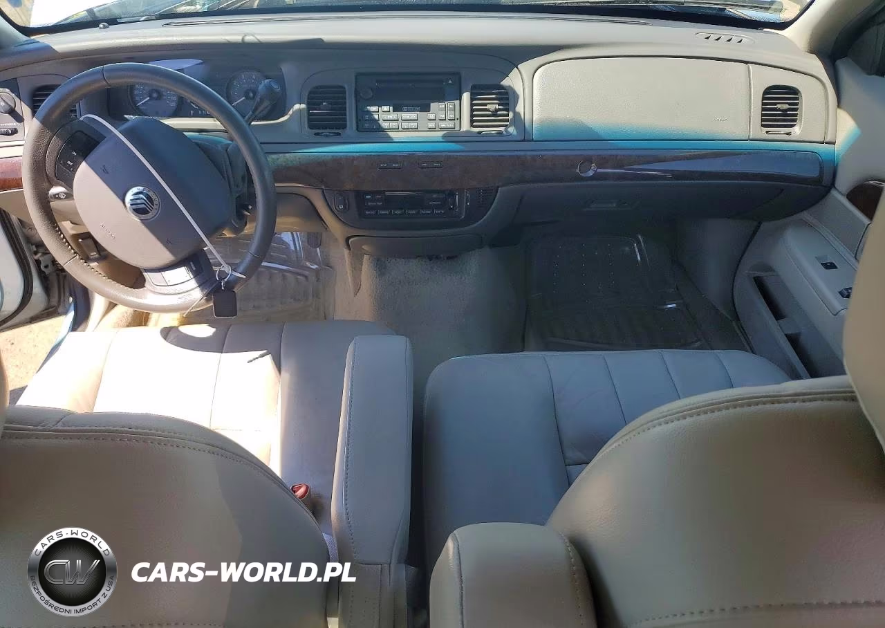 2010 Mercury Grand Marquis Ls VIN:2MEBM7FV1AX602268 - 8