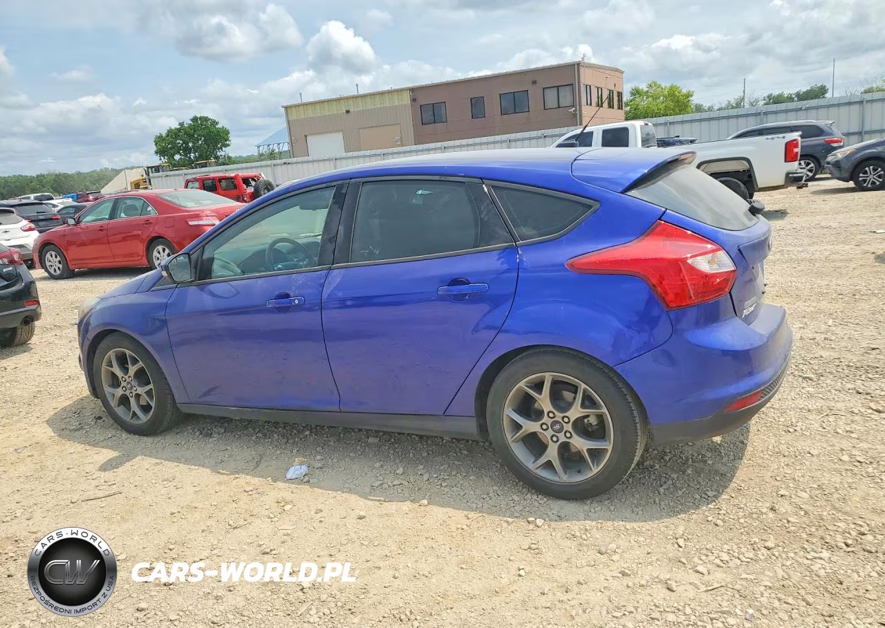 2014 Ford Focus Se VIN:1FADP3K24EL111966 - 2