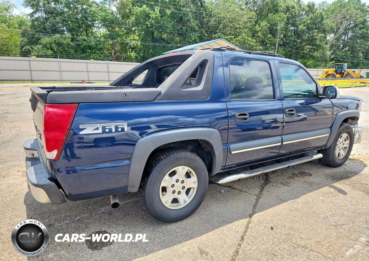 2004 Chevrolet Avalanche C1500 VIN:3GNEC12T34G127067 - 3