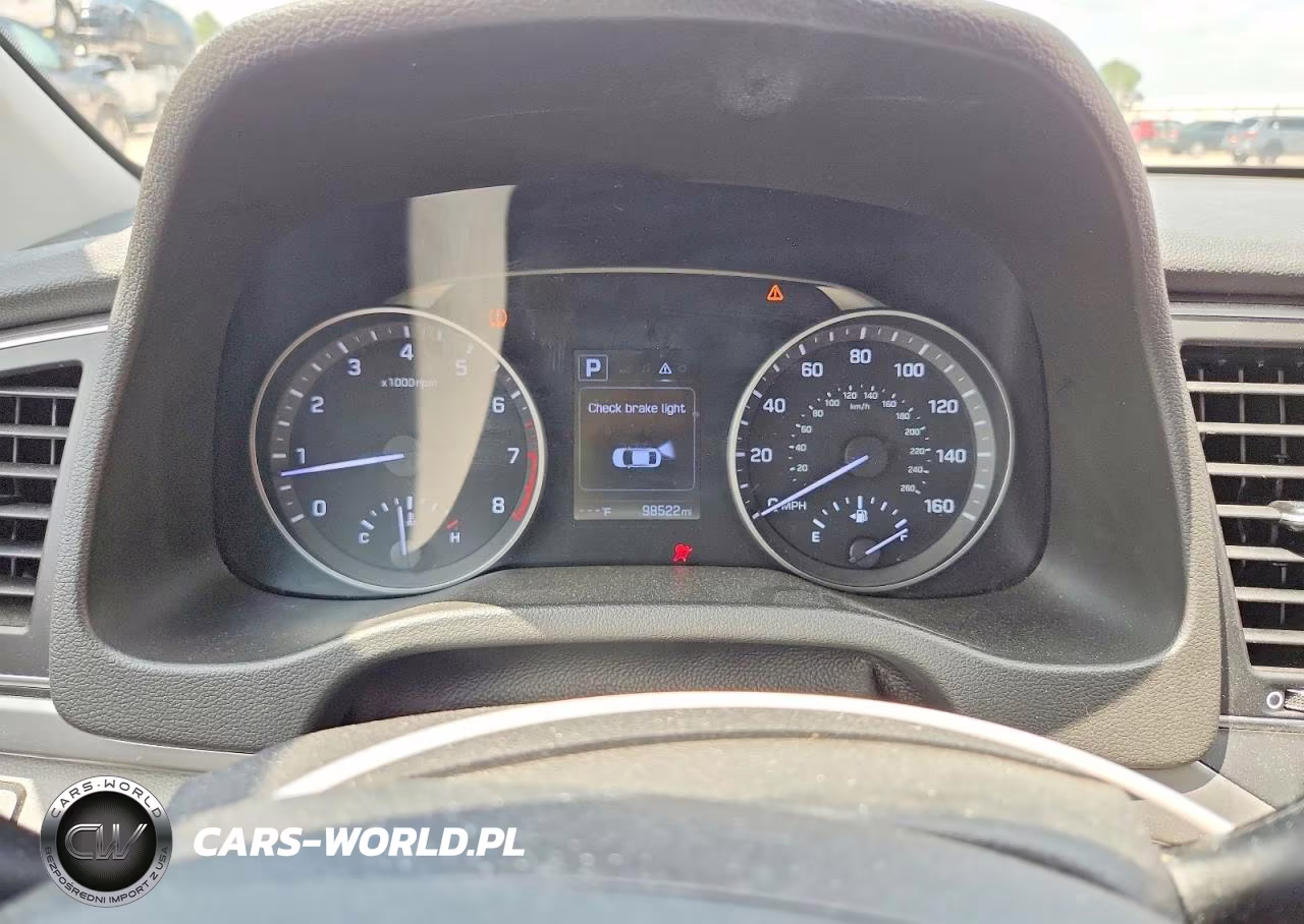 2018 Hyundai Elantra Sel VIN:5NPD84LF5JH298910 - 9