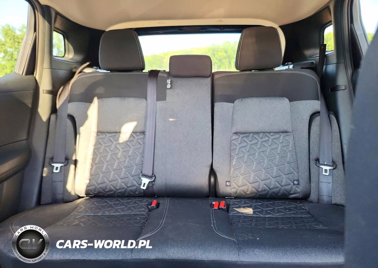 2025 Nissan Kicks Sv VIN:3N8AP6CA3SL423107 - 10