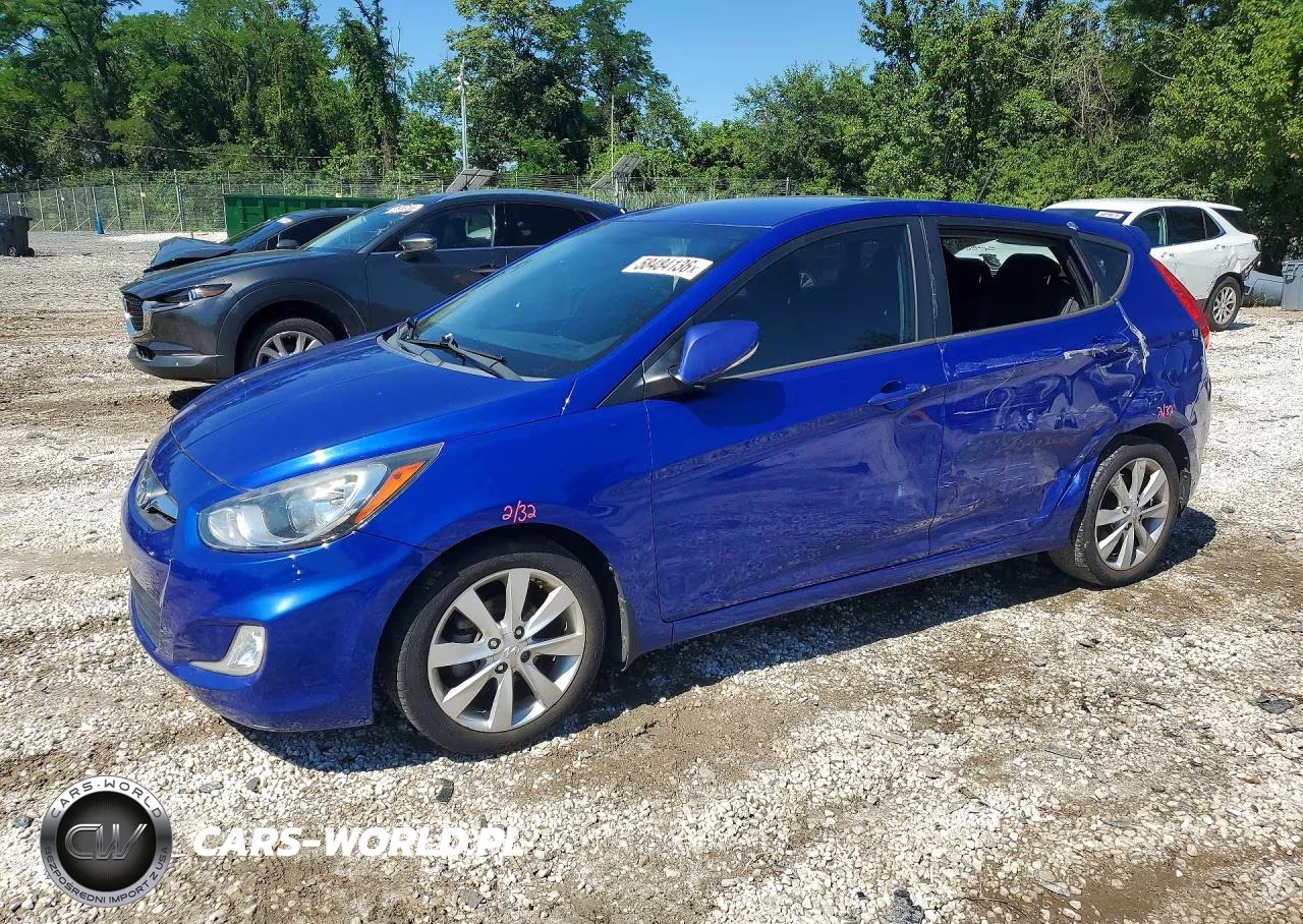 2013 Hyundai Accent Se VIN:KMHCU5AE5DU108214 - 1