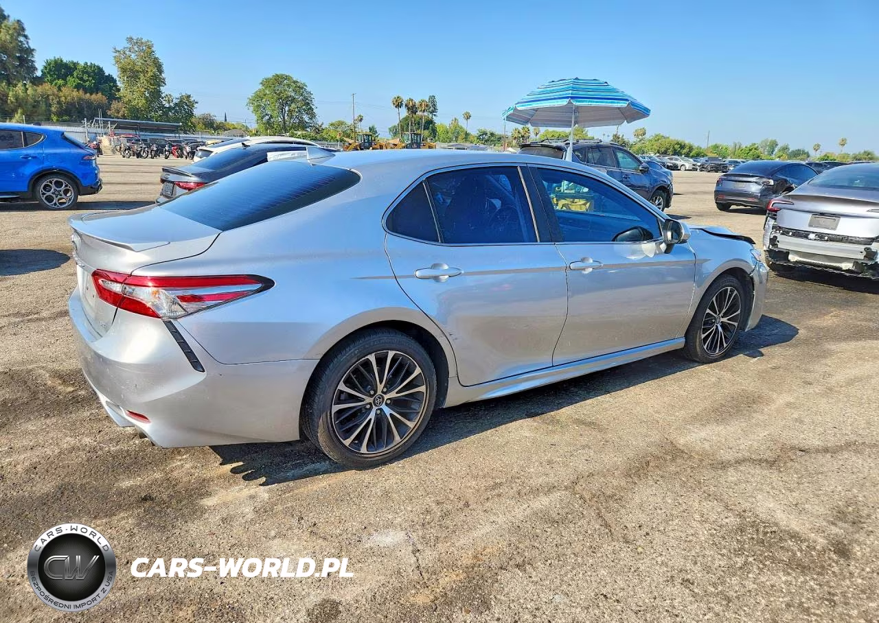 2019 Toyota Camry Se VIN:4T1B11HK9KU725623 - 3
