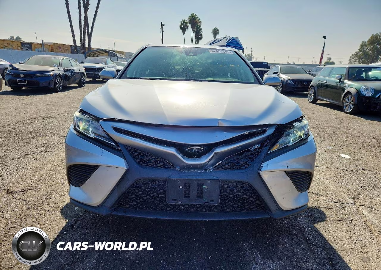 2019 Toyota Camry Se VIN:4T1B11HK9KU725623 - 5
