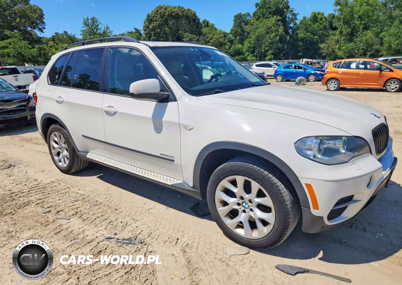 2012 BMW X5 xDrive35I VIN:5UXZV4C52CL764067 - 4