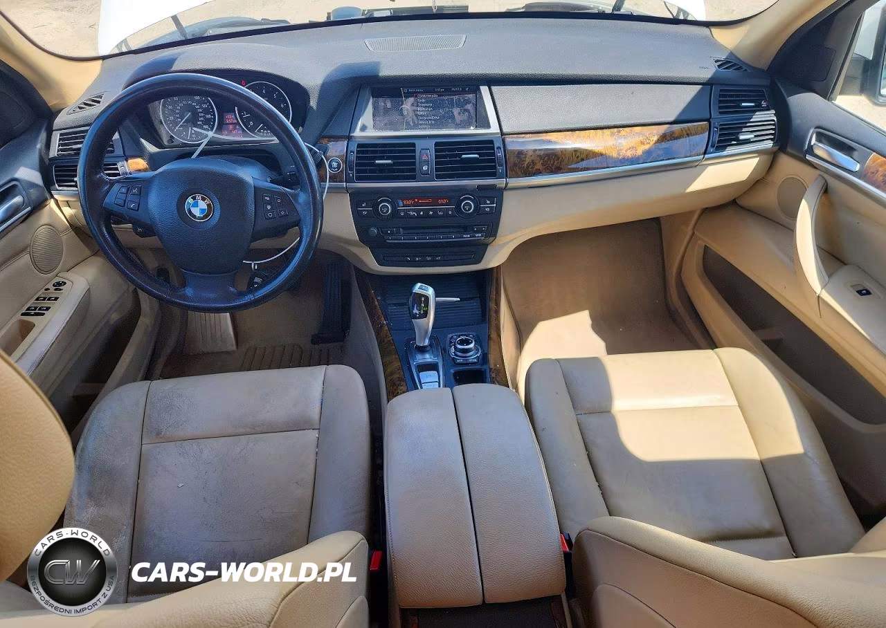 2012 BMW X5 xDrive35I VIN:5UXZV4C52CL764067 - 8