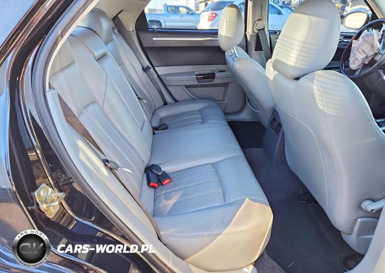 2006 Chrysler 300C VIN:2C3KA63H36H519661 - 10