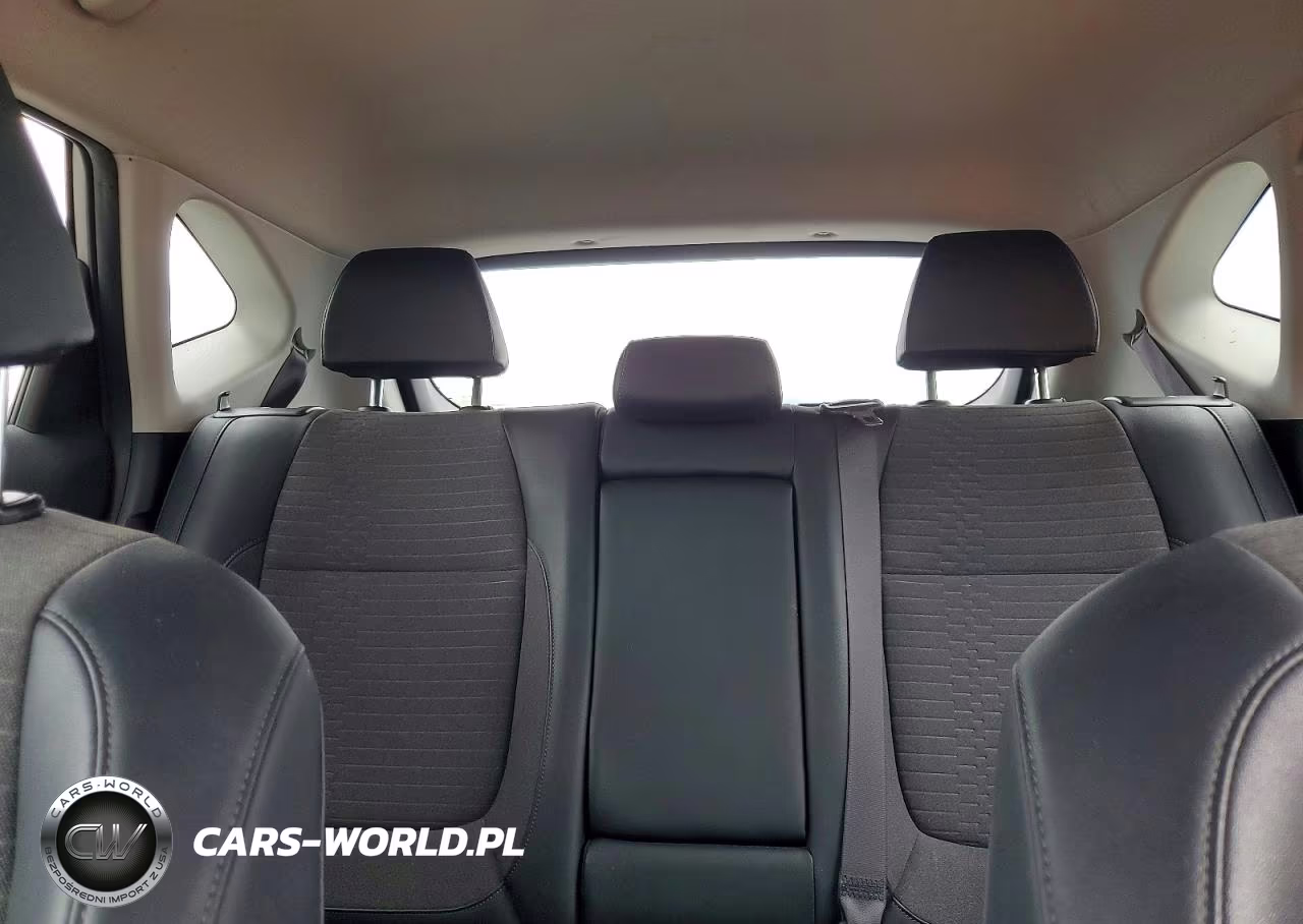 2021 Kia Seltos S VIN:KNDEUCA22M7087585 - 10