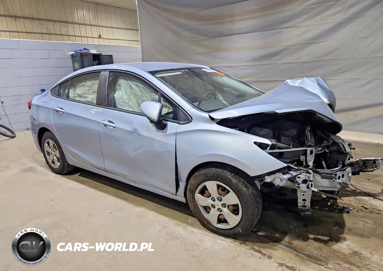 2018 Chevrolet Cruze Ls VIN:1G1BC5SM3J7111009 - 4