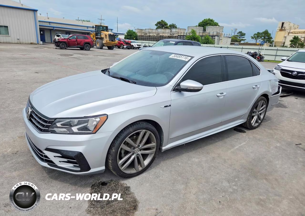 2017 Volkswagen Passat R-Line – zdjęcie 1 z 12