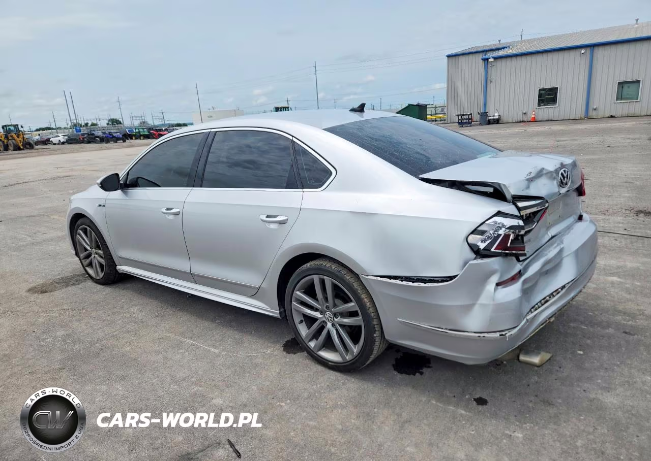 2017 Volkswagen Passat R-Line VIN:1VWDT7A31HC018881 - 2