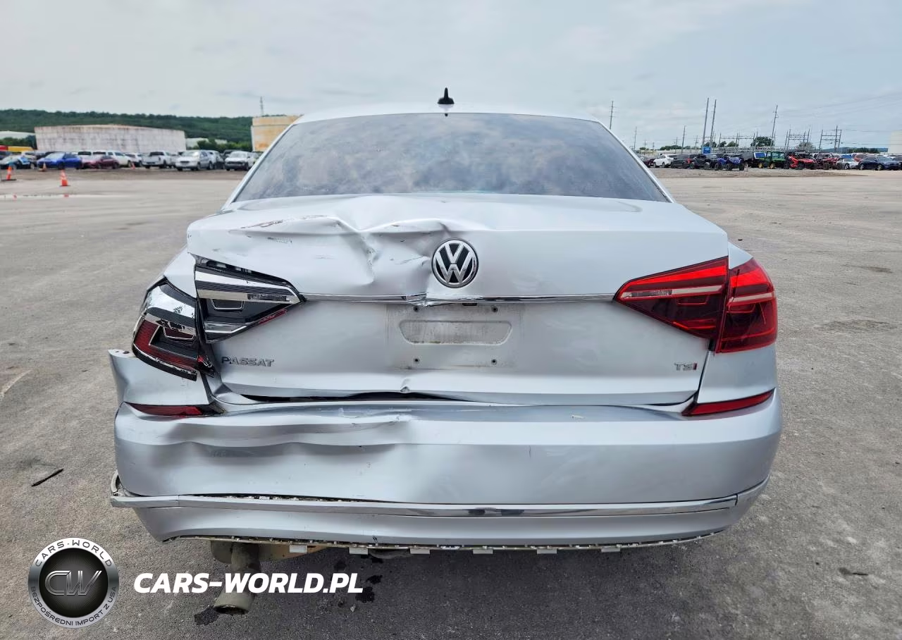 2017 Volkswagen Passat R-Line VIN:1VWDT7A31HC018881 - 6