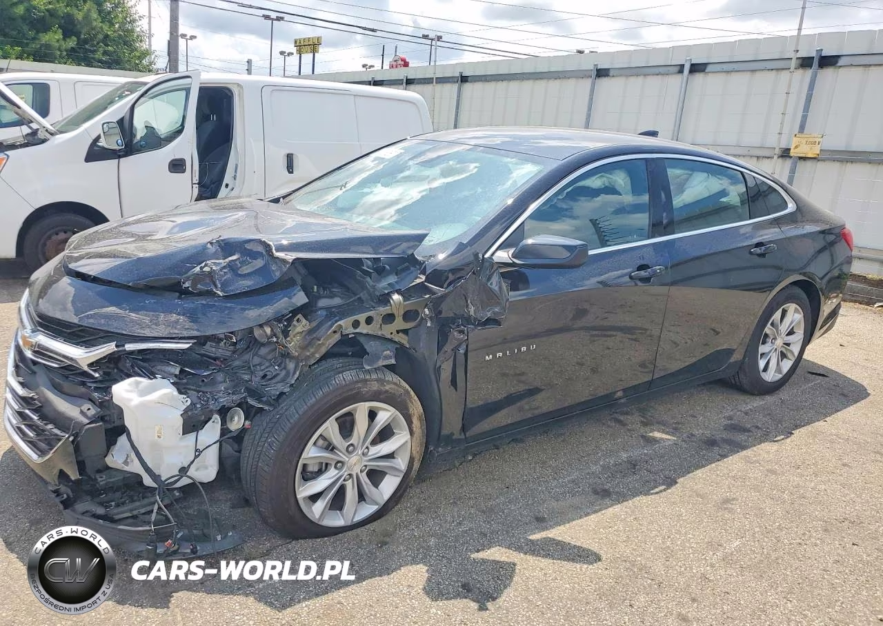 2025 Chevrolet Malibu Lt – zdjęcie 1 z 12