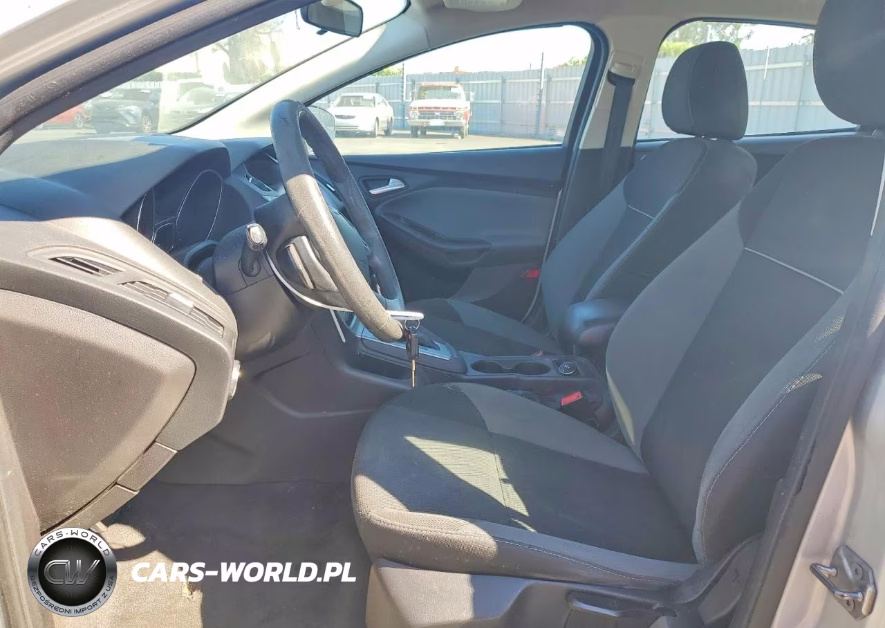 2014 Ford Focus Se VIN:1FADP3F24EL287569 - 7