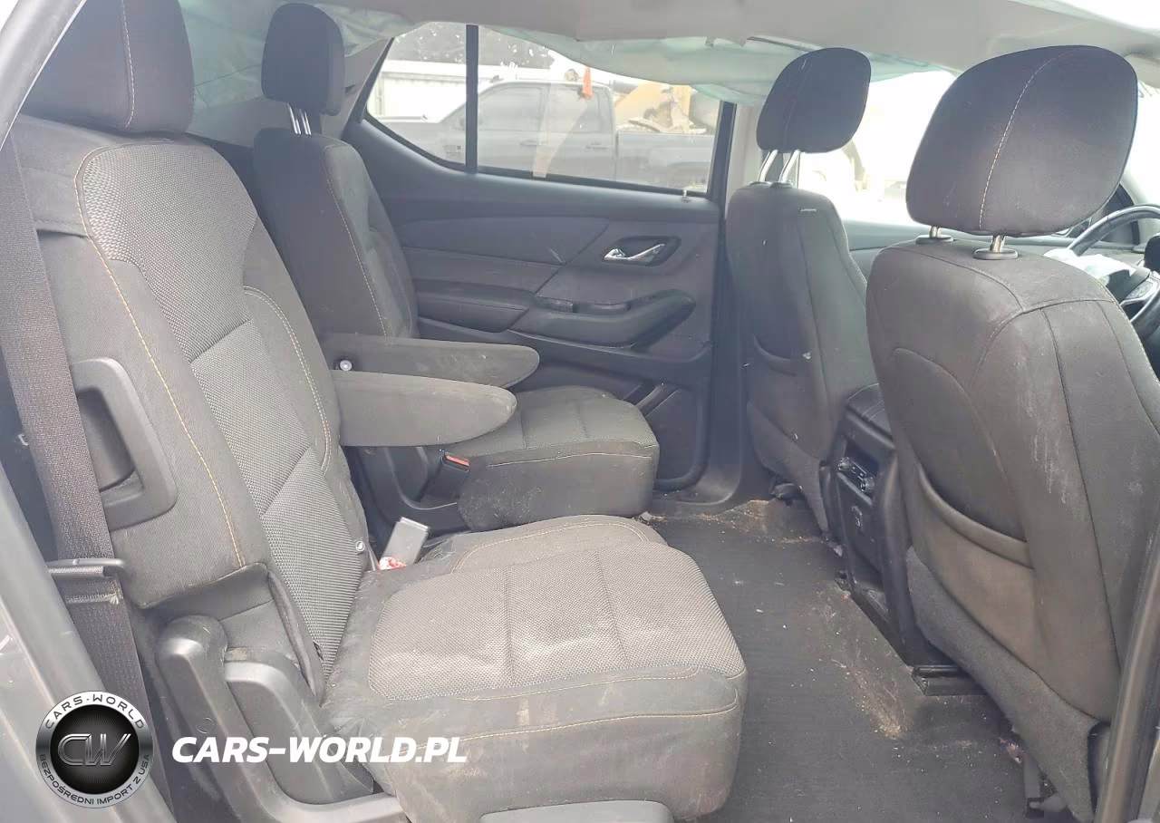 2019 Chevrolet Traverse Lt VIN:1GNERGKW3KJ104136 - 11