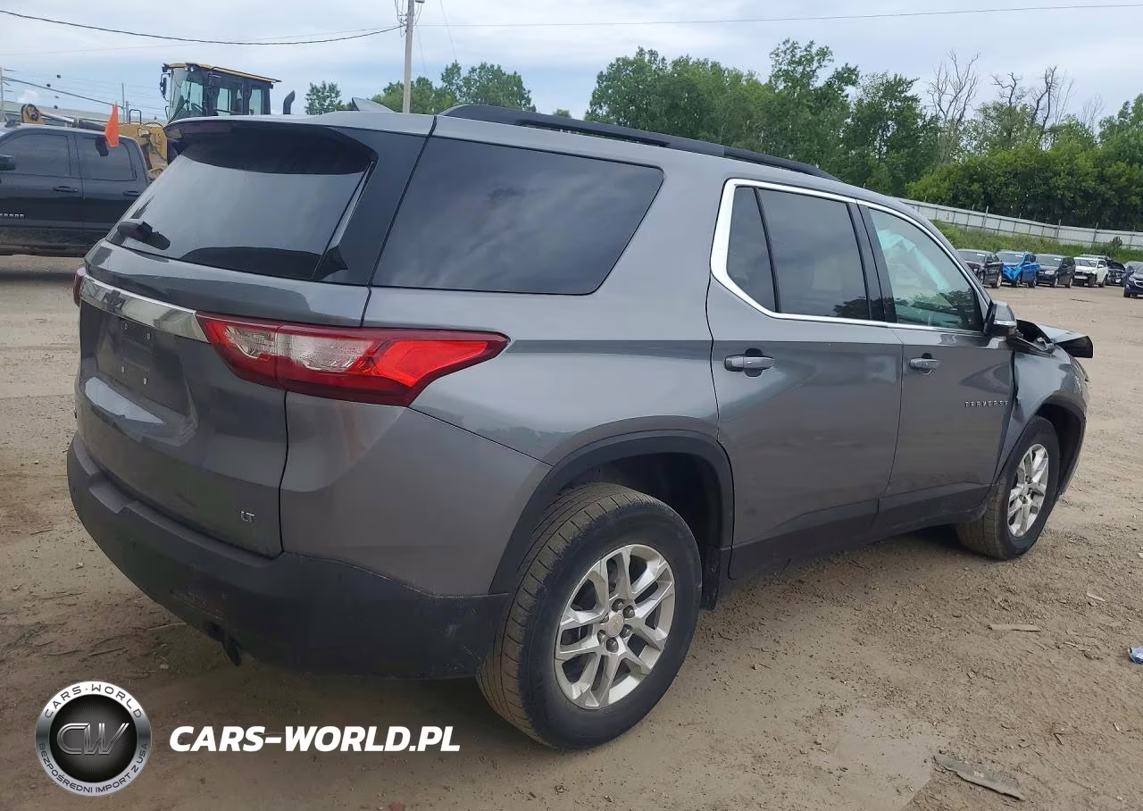 2019 Chevrolet Traverse Lt VIN:1GNERGKW3KJ104136 - 3