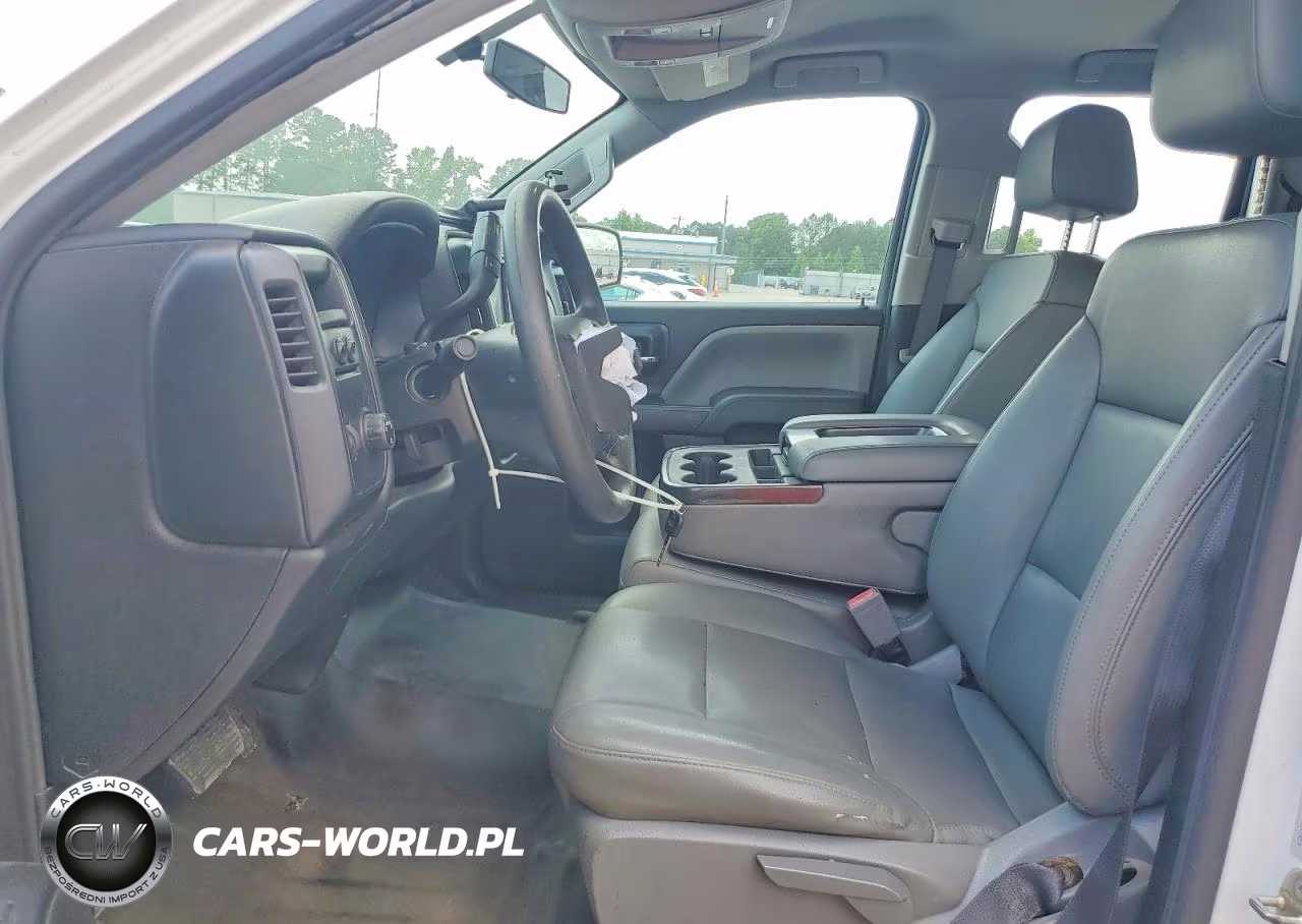 2018 Chevrolet Silverado C1500 VIN:1GCRCNEH9JZ252031 - 7
