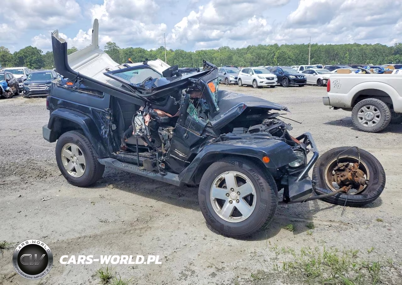 2008 Jeep Wrangler Sahara VIN:1J4FA54158L578378 - 4