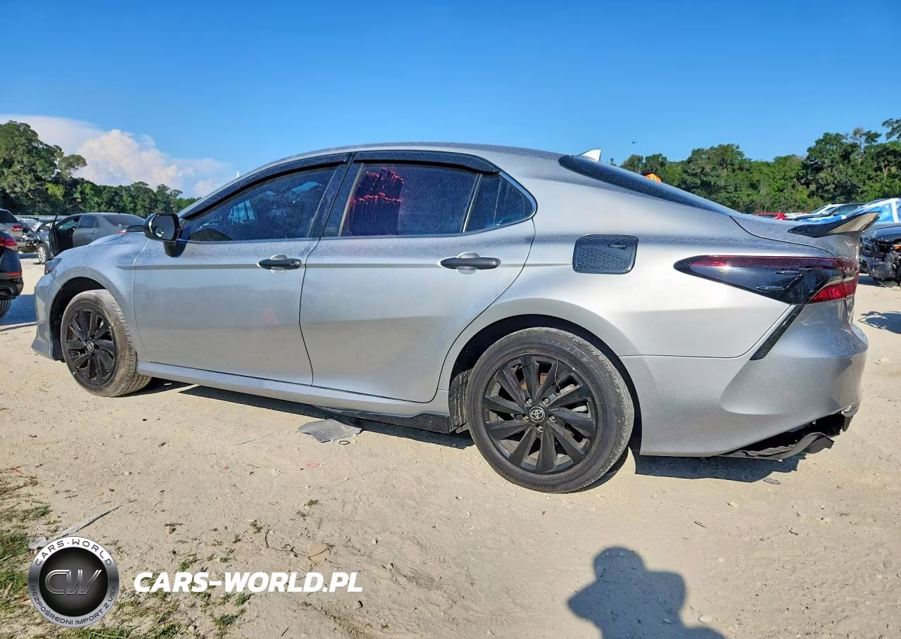 2024 Toyota Camry Le VIN:4T1C11AK5RU212037 - 2