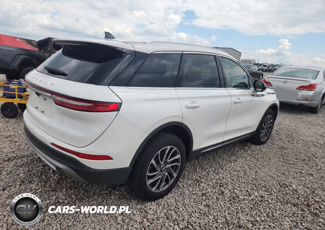 2020 Lincoln Corsair VIN:5LMCJ1C94LUL30675 - 3