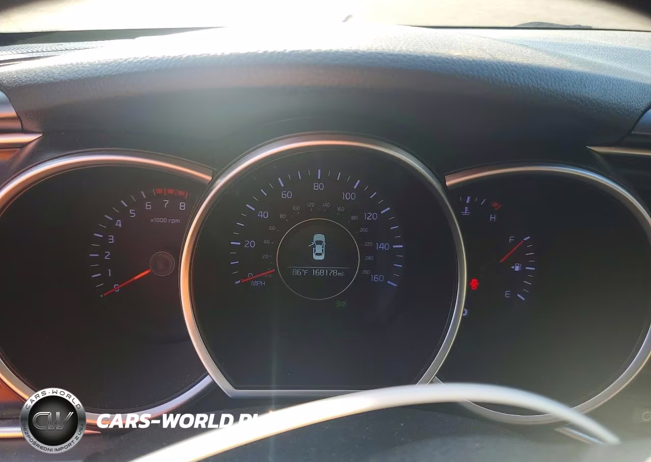 2015 Kia Optima Lx VIN:5XXGM4A74FG430580 - 9