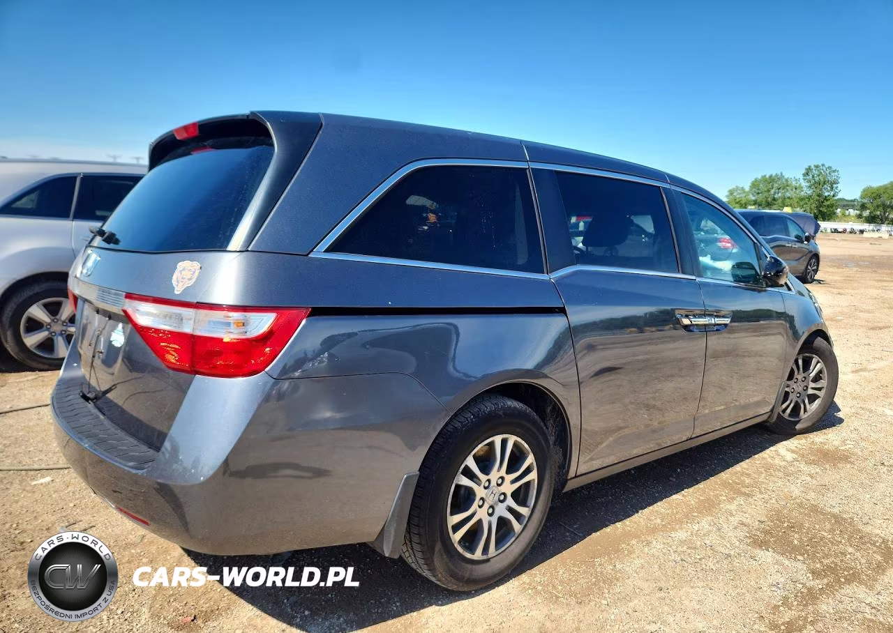 2011 Honda Odyssey Ex VIN:5FNRL5H43BB060152 - 3