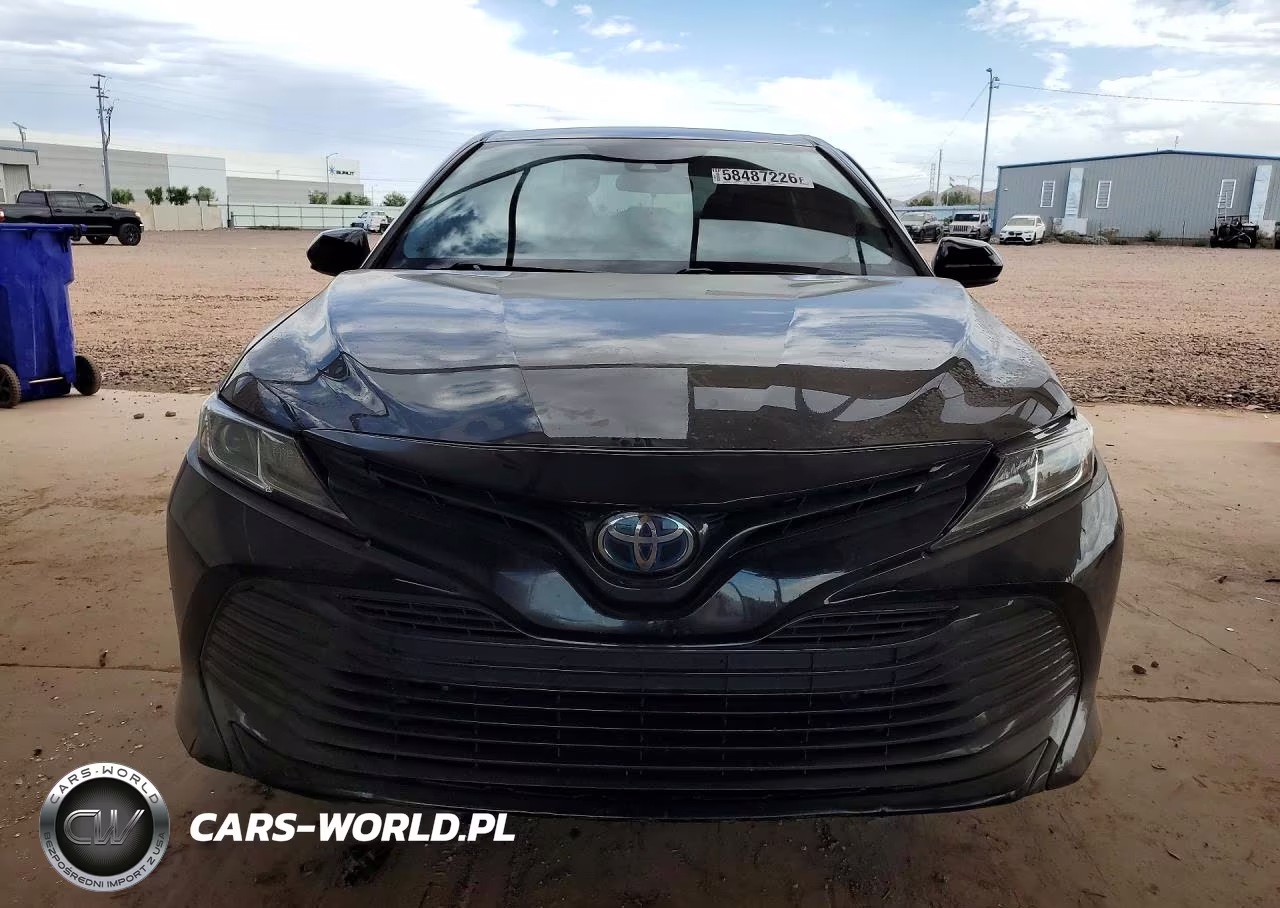 2019 Toyota Camry Le VIN:4T1B31HK3KU006801 - 5