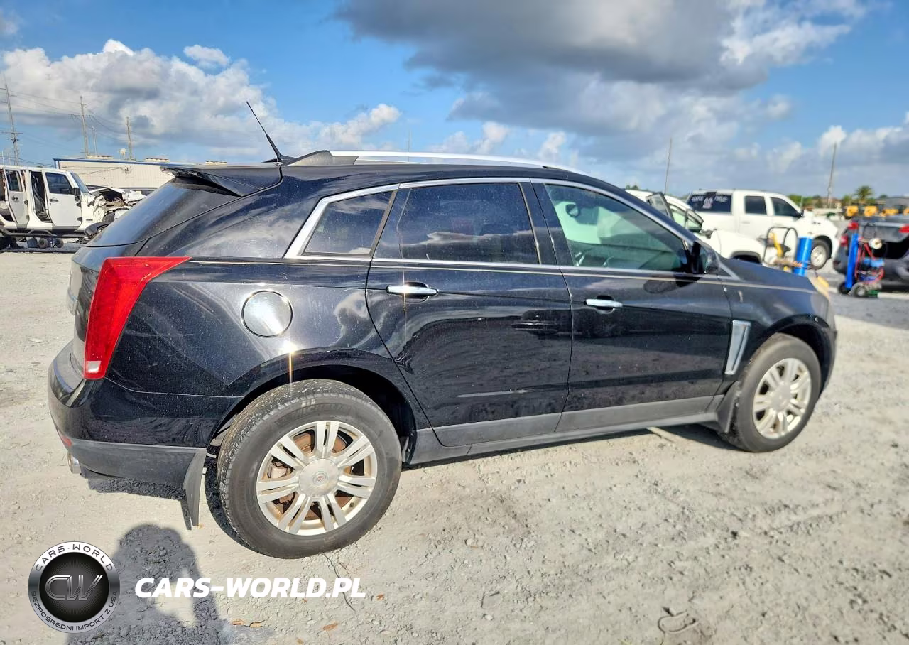 2014 Cadillac Srx Luxury Collection VIN:3GYFNBE31ES523046 - 3
