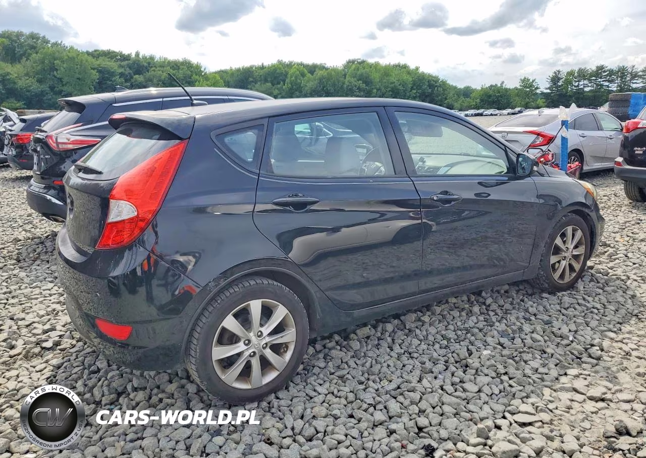 2013 Hyundai Accent VIN:KMHCU5AE9DU119846 - 3