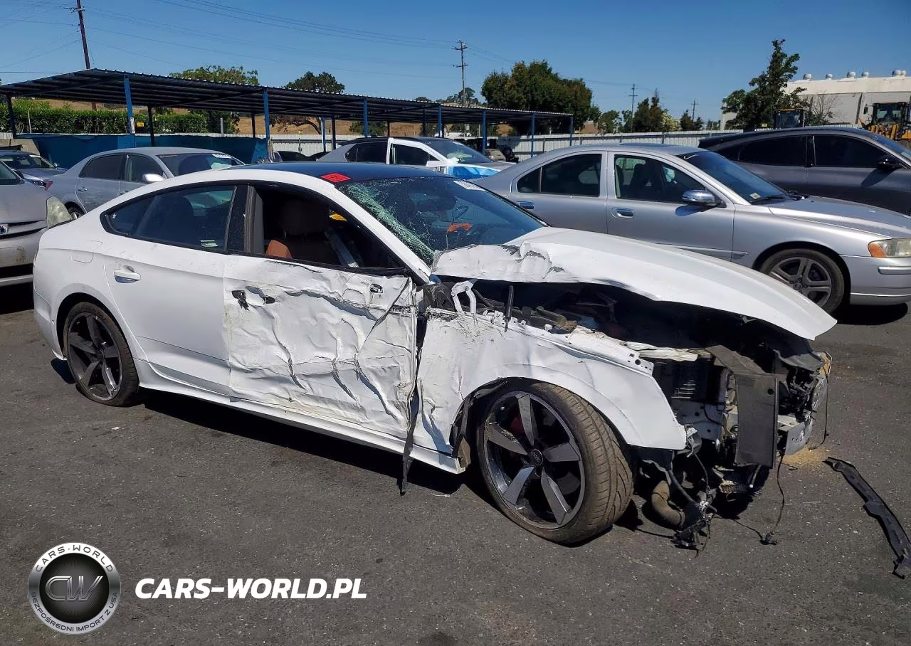2024 Audi A5 Prestige 45 VIN:WAUEACF5XRA010045 - 4
