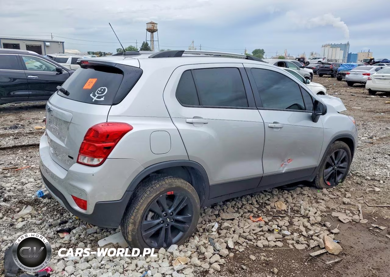 2021 Chevrolet Trax 1Lt VIN:KL7CJPSB9MB354737 - 3