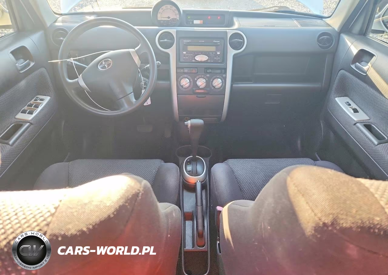 2004 Toyota Scion Xb VIN:JTLKT324240152647 - 8