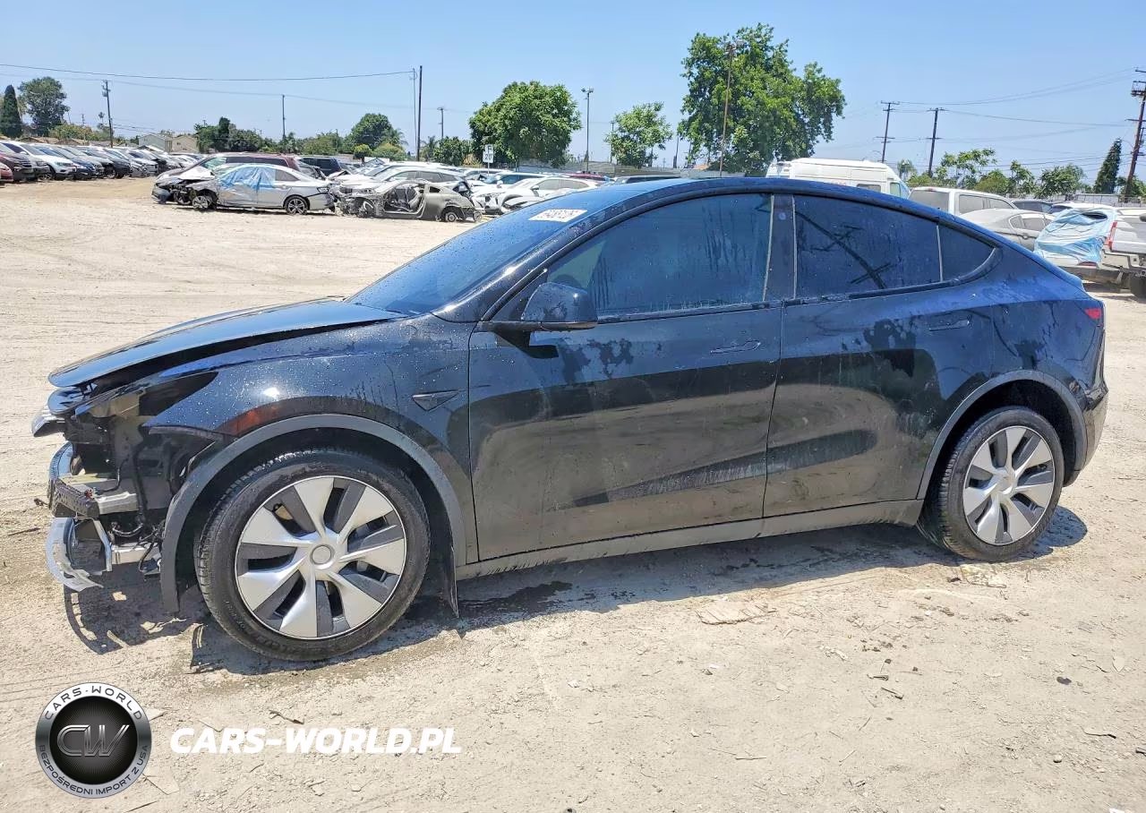 2022 Tesla Model Y – zdjęcie 1 z 14
