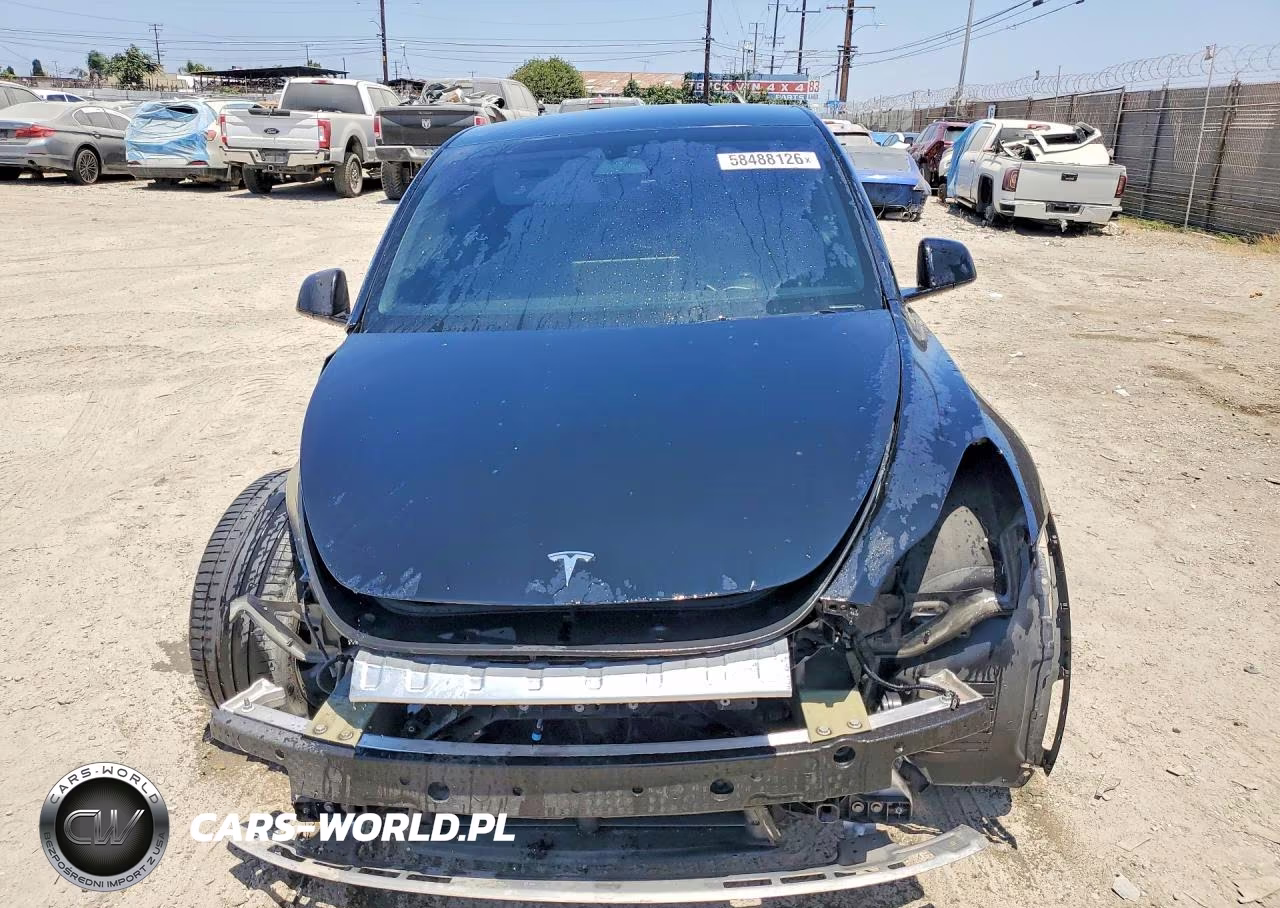 2022 Tesla Model Y VIN:7SAYGDEE6NF322454 - 5