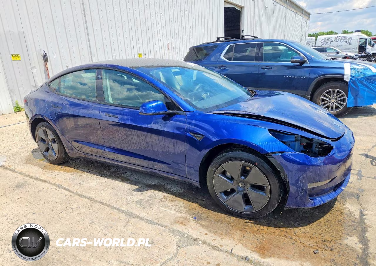 2023 Tesla Model 3 VIN:5YJ3E1EA3PF545109 - 4