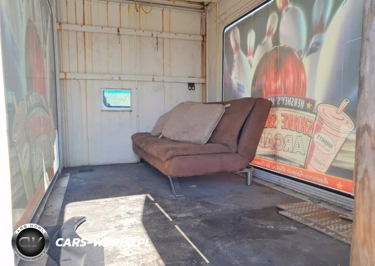 2004 Isuzu Npr - Truck Cab And Chassis VIN:4KLB4B1U04J800078 - 11