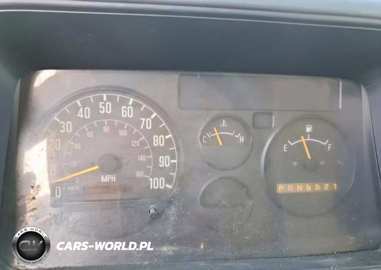 2004 Isuzu Npr - Truck Cab And Chassis VIN:4KLB4B1U04J800078 - 9