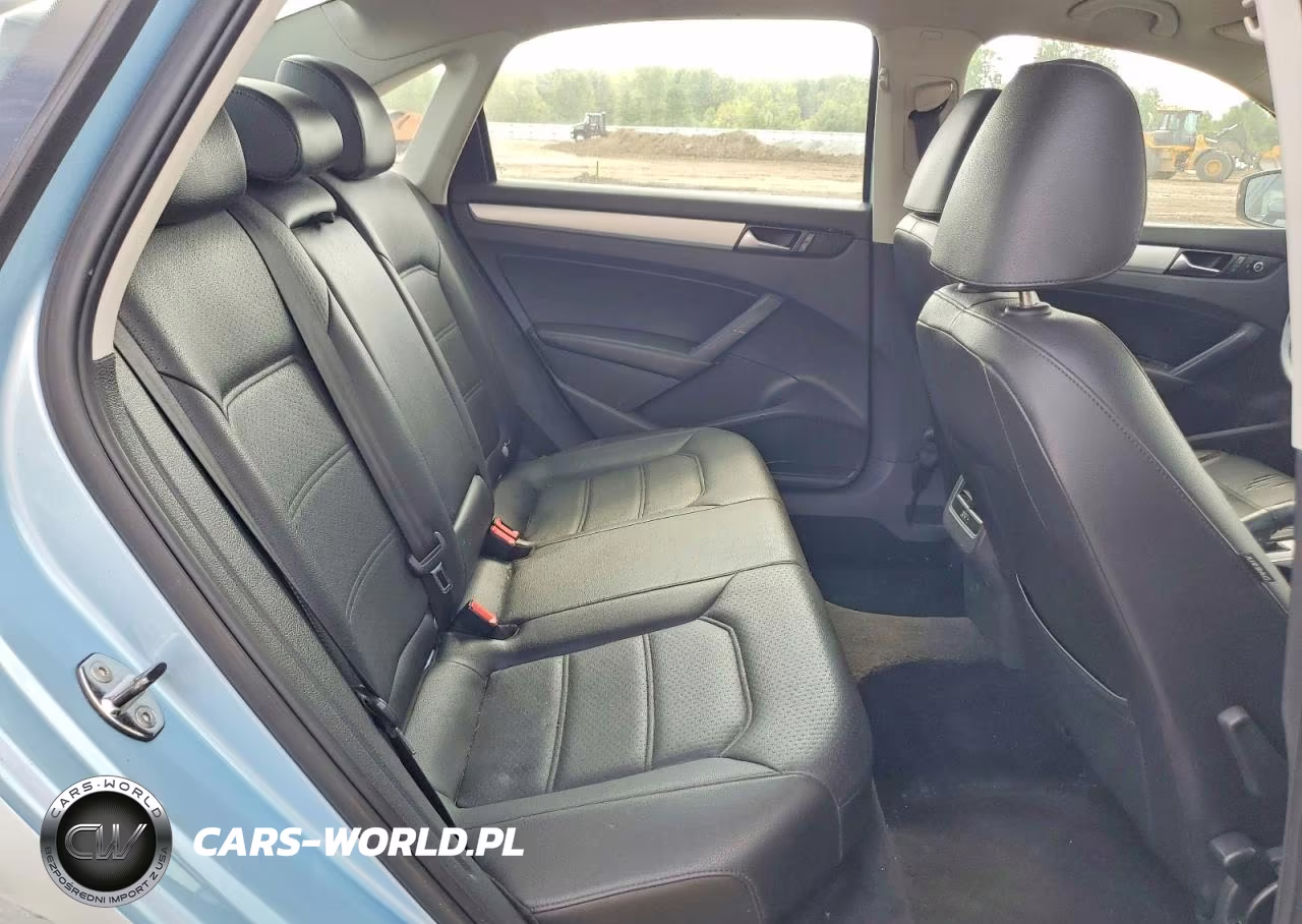 2013 Volkswagen Passat Se VIN:1VWBH7A31DC030886 - 10