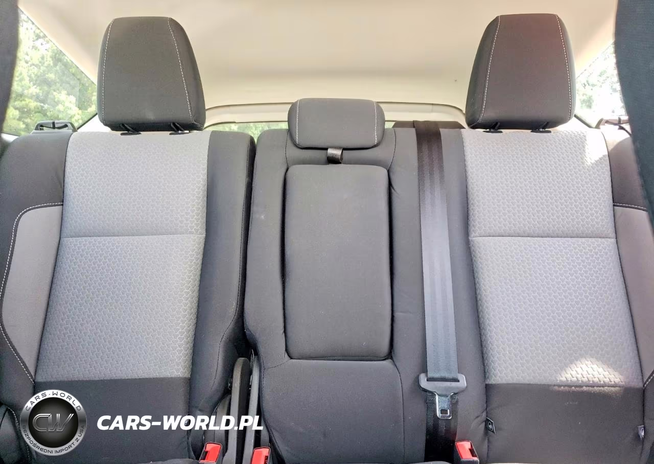 2019 Ford Escape Se VIN:1FMCU0GD1KUA74741 - 10