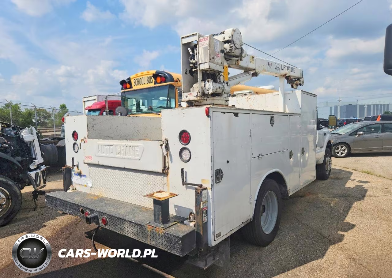 2001 Ford F550 Super Duty Utility - Service Truck VIN:1FDAF57F21ED65497 - 4