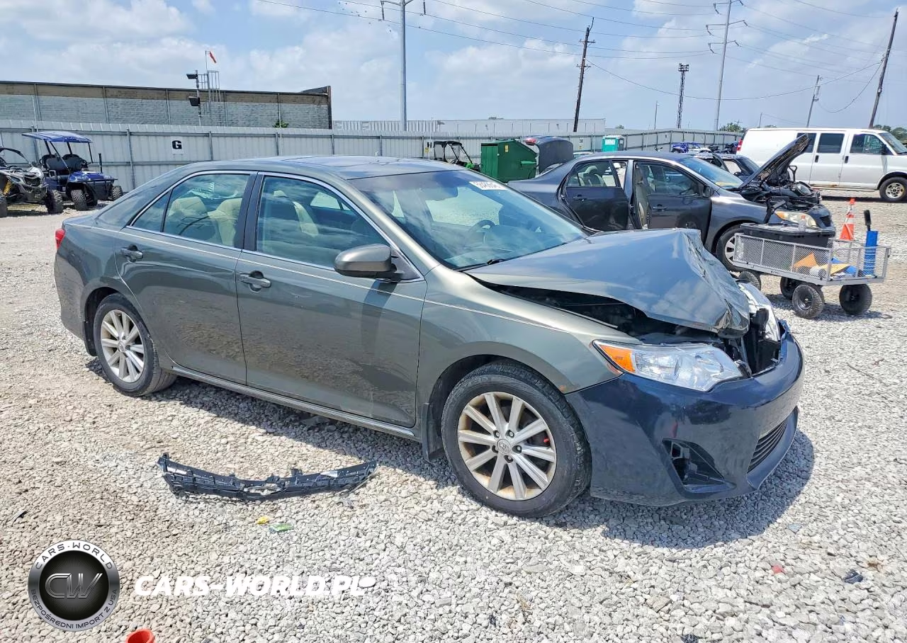 2012 Toyota Camry Xle VIN:4T4BF1FK4CR268084 - 4