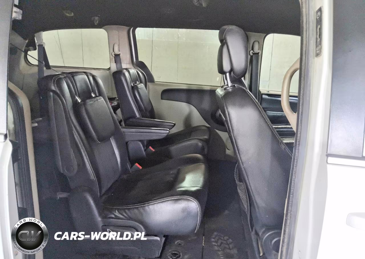 2018 Dodge Grand Caravan Sxt VIN:2C4RDGCG2JR302913 - 11