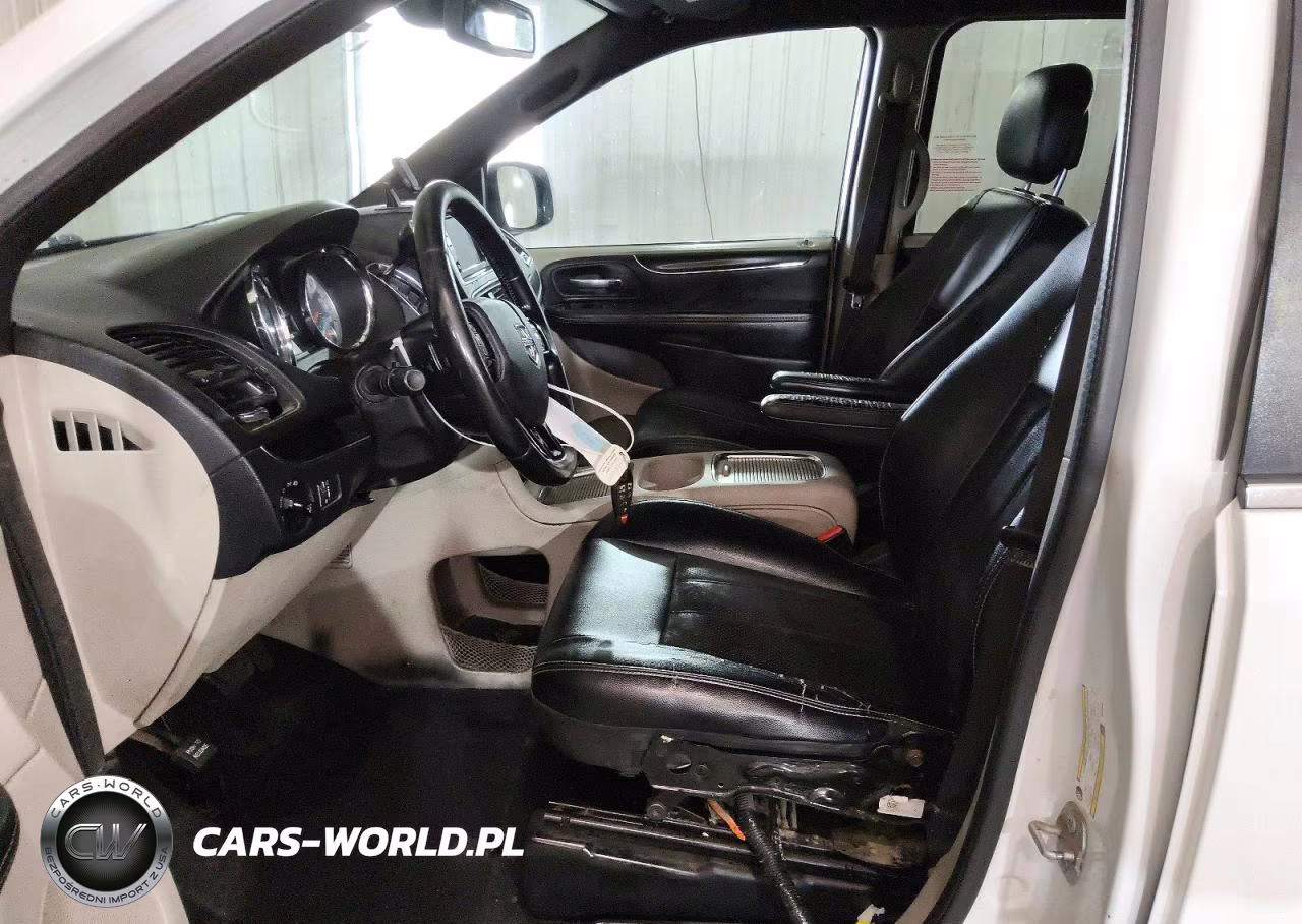 2018 Dodge Grand Caravan Sxt VIN:2C4RDGCG2JR302913 - 7