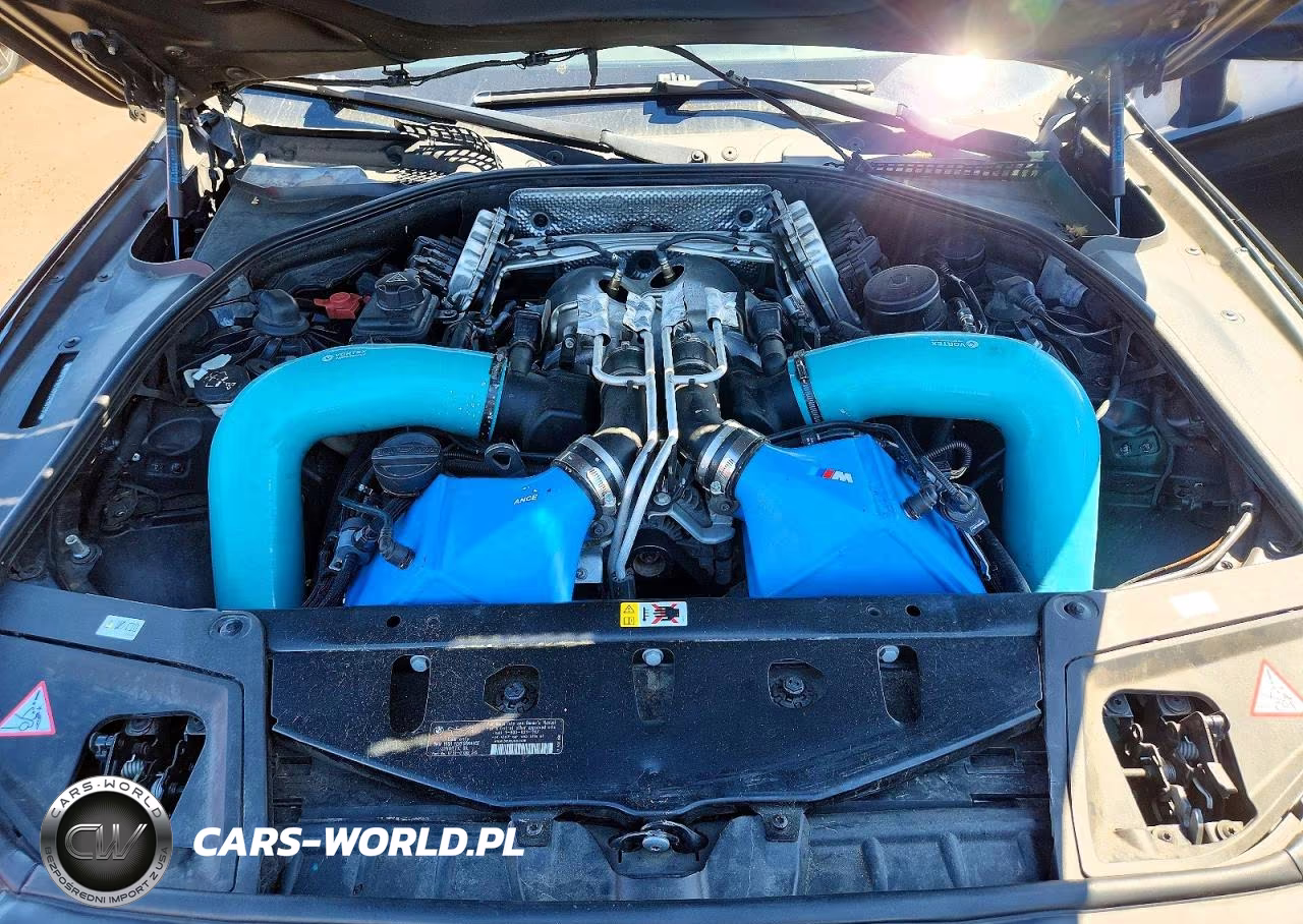 2013 BMW M5 VIN:WBSFV9C50DD096291 - 11